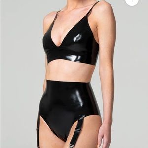Latex set. Bra should fit sizes B & A. (Stockings not included)